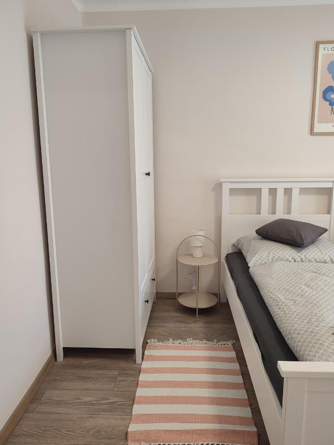Voeroesko Apartmanhaz Balatonalmádi Dış mekan fotoğraf