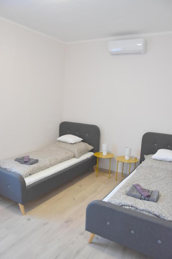 Voeroesko Apartmanhaz Balatonalmádi Dış mekan fotoğraf